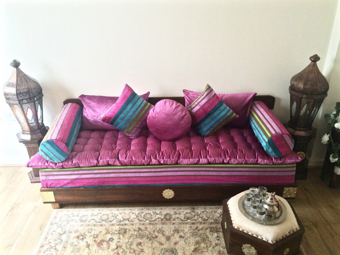 Luxurious 3 Seater Moroccan Sofa Daybed Arabian Bench Etsy