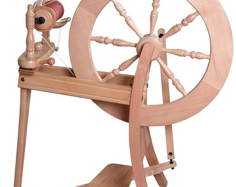 Ashford Traditional Single Drive Spinning Wheel
