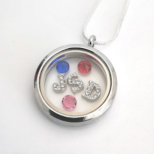 Medallón de memoria familiar, regalo personalizado para la abuela, medallón de memoria inicial, medallón de memoria familiar, collar de memoria familiar, medallón familiar
