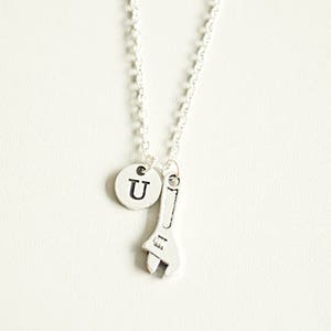 Collier de clé, collier de clé, collier mécanicien, bijoux mécaniques, breloque de clé, collier mécanique, cadeau d’anniversaire de papa, outil, bricolage, papa