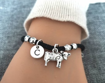 Cow Bracelet, Cow charm gift, Cow lovers gift, Cow jewelry, Dairy Farmer gift, Farmer wife gift, Taurus Bracelet, Cow gift kids,Animal Lover