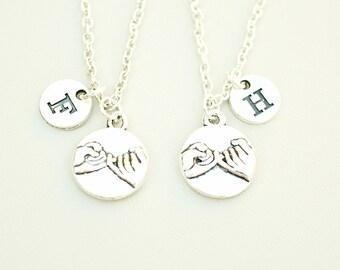 Pinky Promise Necklaces set of 2, Pinky Swear Necklace, Best friends necklace , Pinky Promise Necklace, Couples necklace set, bf gf jewelry