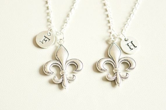 Best friend necklace, Fleur de lis , friendship necklace, fleur de lys, bff necklace, personalized friends necklace, gift for friend, Sister
