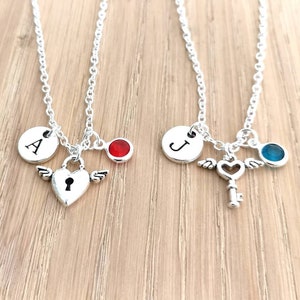 Friendship necklaces for 2, best friend necklaces for 2, BFF personalised gift, customized jewelry, bff heart necklace,2 way friendship gift