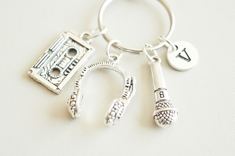 Headphone Keychain Cassette Keychain Music Lover Keyring Etsy UK