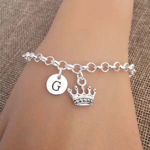 Crown bracelet, Queen bracelet, bracelet for women, gifts for women, charm bracelet, gift for her, heart bracelet, gift for her, charm