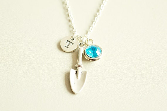Garden spade Necklace, Garden spade Gift, Gardening spade, Gardner, Garden Lover, Garden gift for Mom, Plant Lover, Nature, Unique, Nature