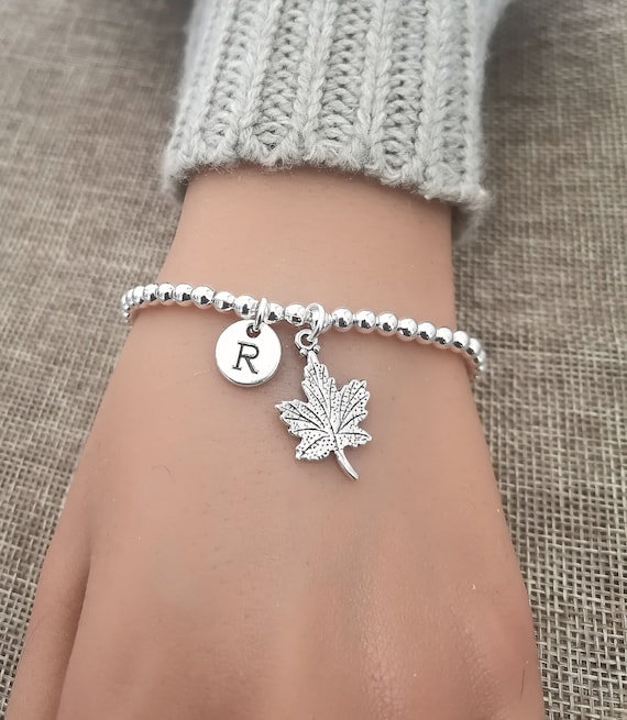 Maple Leaf Bracelet, Maple Leaf Gift, Maple Leaf Jewelry, Canada Gift for her, Leaf gift, Canada Gift, Canada Gift, Canadian, Pendant