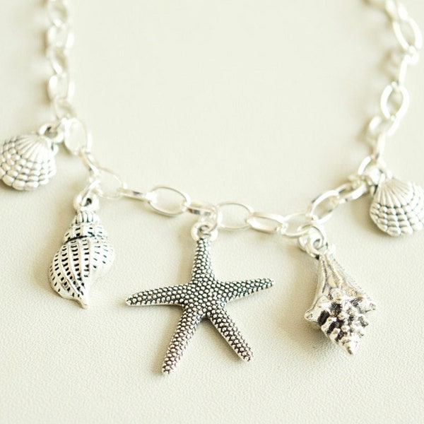 Beach Bracelet, Ocean Bracelet, Beach Themed Gift, Beach Jewelry, Ocean Themed, Ocean Gift, Beach Wedding, Seashell, Starfish, Sea, Silver