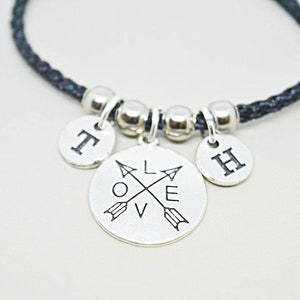 Pulseras de pareja, Pulsera inicial doble, Regalos de pareja, Pulsera inicial de dos, 2 cartas, Pulsera de regalo personalizada de novio gay lesbiano
