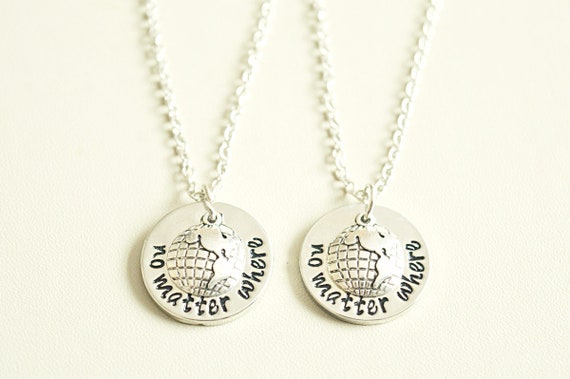 2 Best Friend Necklaces, meilleur ami collier, collar de mejor amigo, beste freund halskette, Freundschaft, Bff, migliore collana di amici,
