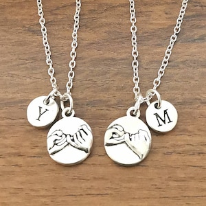 Best friend Necklace, Best Friend Gift, Friendship Necklace set, Best Friends gift, Heart Necklace, 2 bff necklace, Matching, Halves