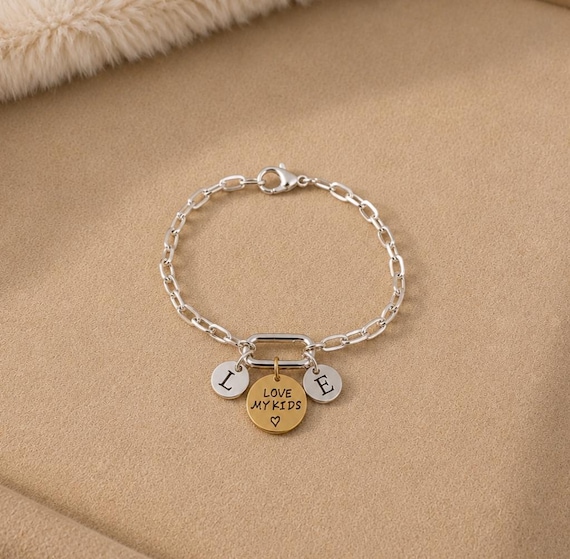 Personalized Mum Charm Bracelet – Gift for Mum from Kids – Family Initial Bracelet