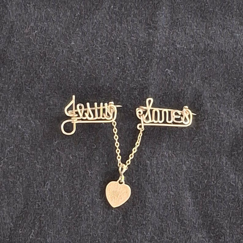 Script Brooch Jesus Saves Gold Toned Wire SCRIPT Brooch Attached Tiny Heart - Etsy