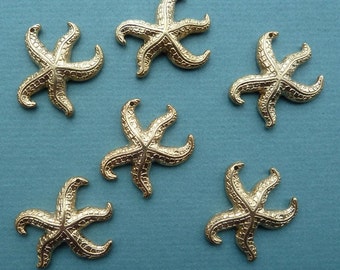 Vintage bright gold plated starfish charm, made in USA, 32 x 32mm, Qty. 6(CS15)