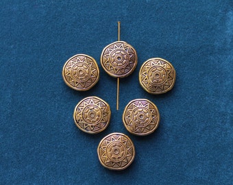 Vintage antique gold plated puffed sun burst. Made in USA  2 sided, 22mm, Quantity 6, (CC87)