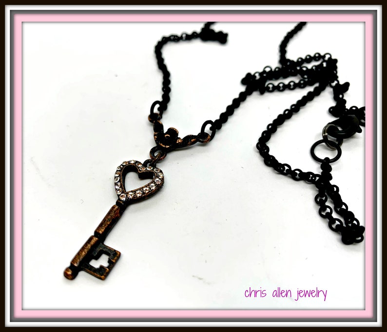 Rusted Iron Pewter Key Set With Swarovski Crystals With a Etsy Denmark