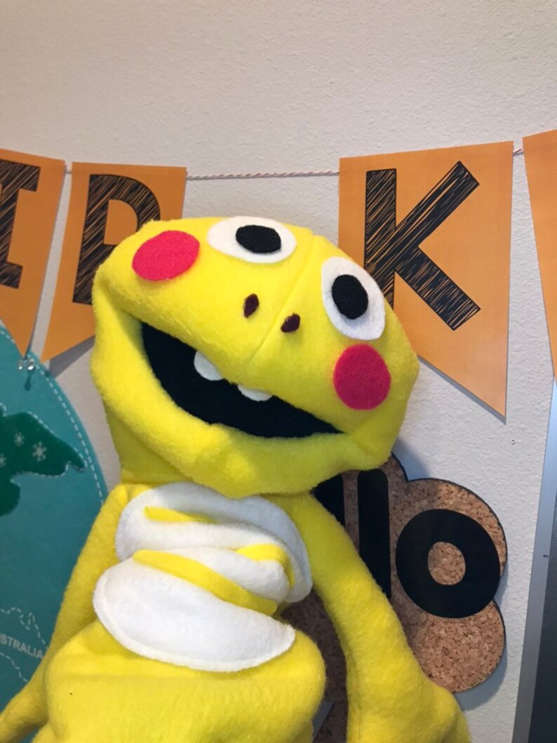 vipkid dino hand puppet