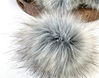 Silver Lining Faux Fur Pompoms | DIY Pompom Fabric Squares