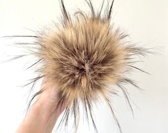 Caracal Faux Fur Pompom | DIY Squares