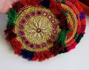 Vibrant glass beads kuchi appliques for DIY projects