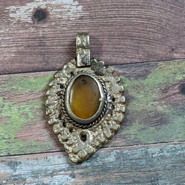 Tribal Pendant Vintage Waziri Focal Yellow Glass Center (15943)