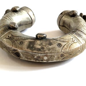 Vintage Kuchi Tribal Cuff Elephant Legs 5.75" Wrist Small Jewelry (18060)