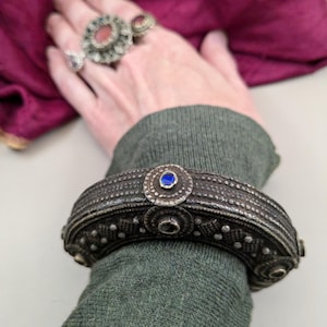 Small Narrow Vintage Tribal Cuff Afghan Waziri Bracelet 5.75&quot; Wrist (16710)