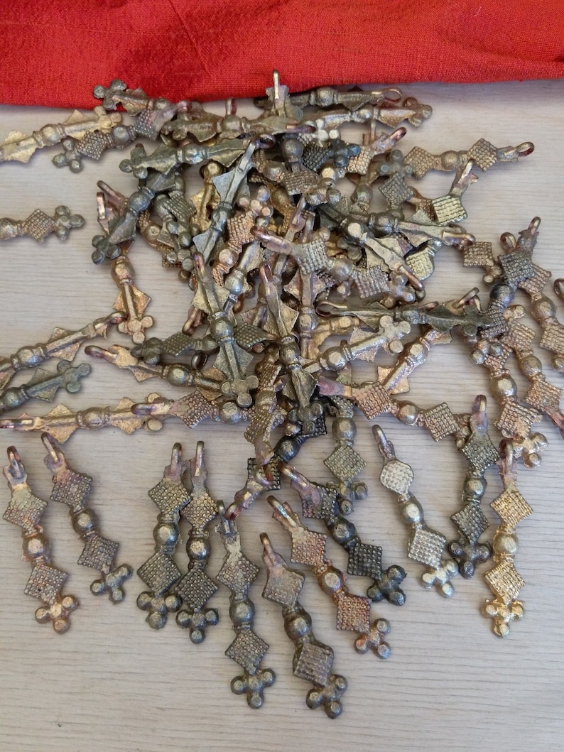 10x Refurbished Vintage Tribal Pendants Style #1