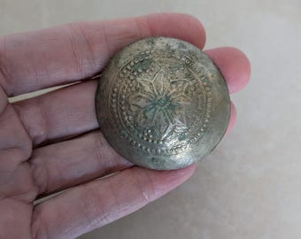 Large Flower Button Waziri Tribal Notion 1.75" Vintage Adornment (22239)