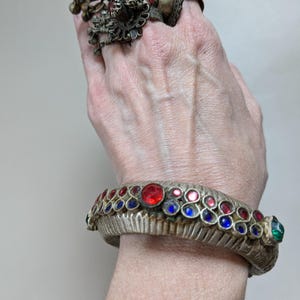 Vintage Small Baloch Tribal Cuff C-Shape Jewelry 6.6&quot; Wrist  (16515)