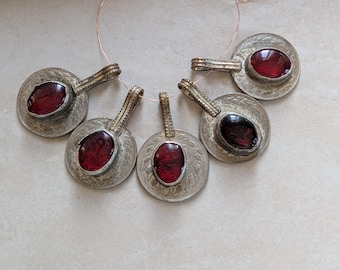 Colgantes Kuchi Coins Vintage Surtido Cristal Rojo 5 piezas (21218)