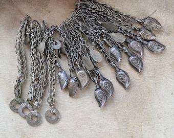 Kuchi Dangles on Chain Vintage Tribal Jewelry Upcycling Findings 16pcs (22337)