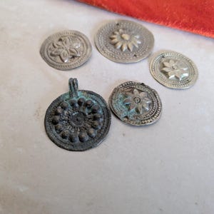 Flower Amulets Central Asian Tribal Floral Notions Ethnic Adornment 5pc (22201)