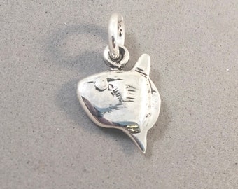unique and exotic mola mola necklace word picture jewelry Japanese letter SUNFISH pendant in Hiragana fish jewelry