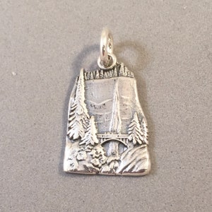 MULTNOMAH FALLS .925 Sterling Silver Detailed Charm Pendant Oregon Columbia River Gorge Waterfall Troutdale Portland New nw22