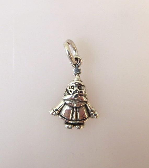 PENDANT STERLING SILVER GARDEN LAWN GNOME CHARM