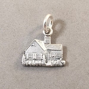 BUNGALOW HOUSE .925 Sterling Silver Charm Pendant Home Sweet Home Cottage Country Realtor Real Estate Craftsman New hm15