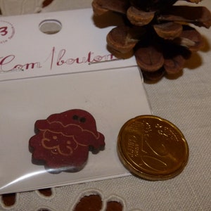 Wooden button Santa's head red collar