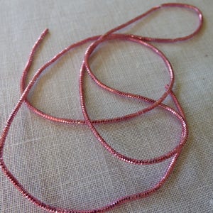 Purl curly pink embroidery gold
