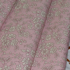 Cupom de tecidos liberty capel rosa