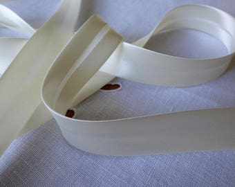 Bias satin neck 13 brand Frou-Frou width 2cm