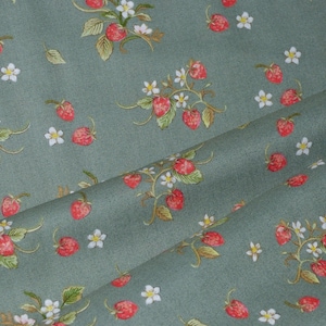 Coupon fabrics farm meadow (strawberries)