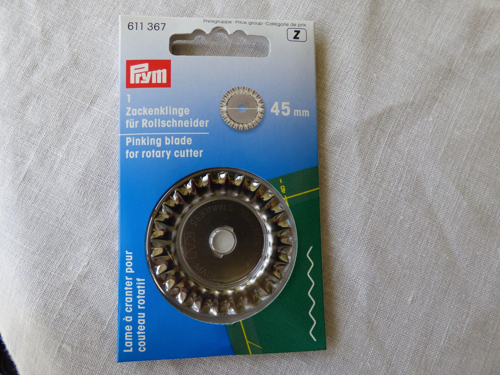 Rotary Pinking Shears