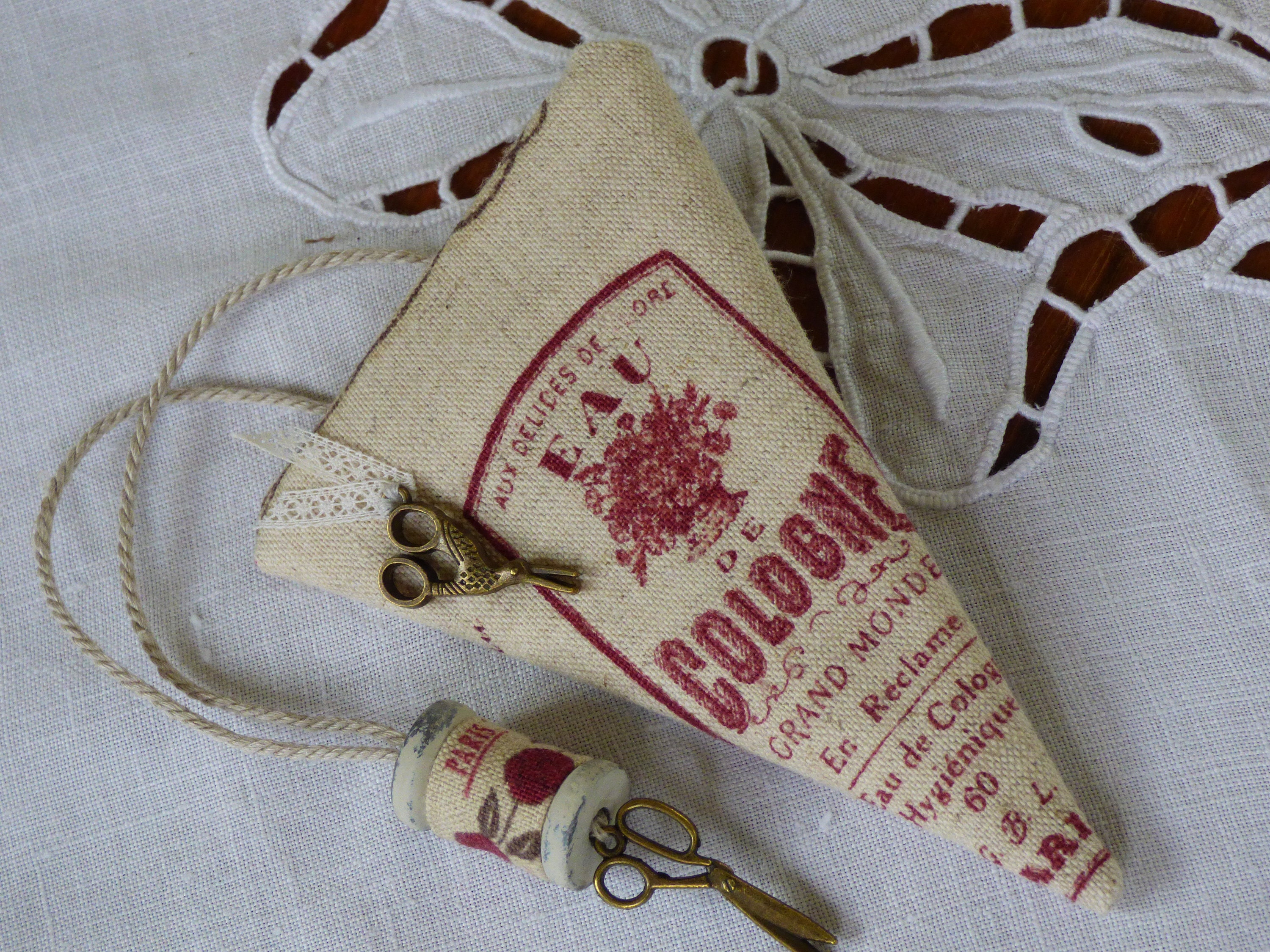 Arabesque Scissors for Macramé, Crochet, Embroidery, Sewing & DIY 