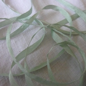 Plain silk ribbon 4mm green ref 1841