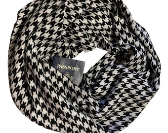 All Cotton Black White Houndstooth Secret Pocket Scarf, Hidden Pocket Travel Scarf, Heavyweight Black White Woven Textured Passport Scarf