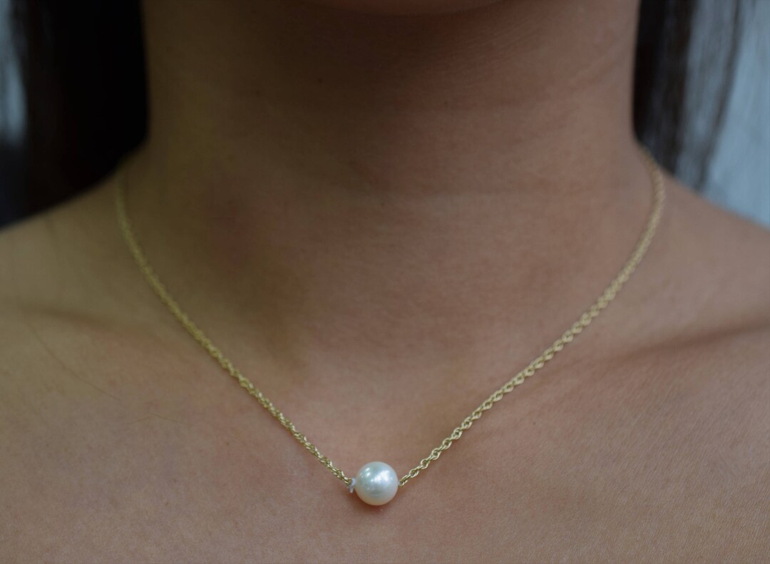 8mm Japanese Akoya Floating Pearl Pendant in 14K Yellow Gold - Etsy
