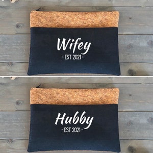 Custom Honeymoon Mr & Mrs Wash Bag, Hubby Wifey Est Toiletry Travel Bag, Personalised Cork Leather Gift for Newlyweds
