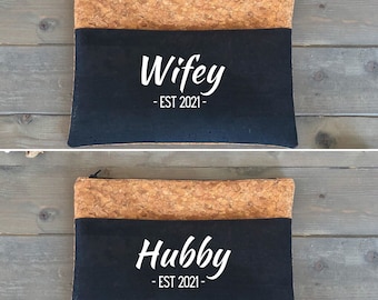 Custom Honeymoon Mr & Mrs Wash Bag, Hubby Wifey Est Toiletry Travel Bag, Personalised Cork Leather Gift for Newlyweds